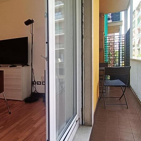 Sahi - Via Dei Ciclamini Mm1 Primaticcio, Stadio San Siro, Ospedale San Carlo Milan Luaran gambar